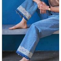 【YENN】[Y263-31097] LACE HEM TUCK DENIM（ブルー）