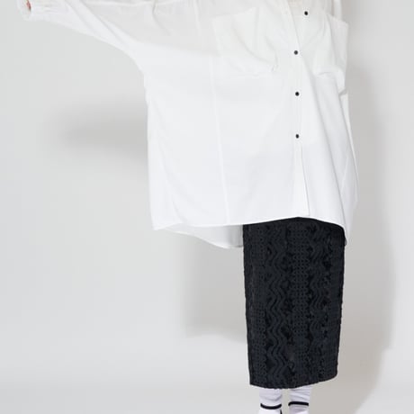 【CHIGNON】[2864-145GL] ﾍﾞﾛｱ刺繍ﾍﾟﾝｼﾙSK（ﾌﾞﾗｯｸﾜﾝｶﾗｰ）