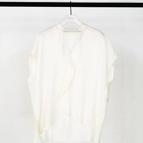【CHIGNON】[1263-631MK] ﾌﾛﾝﾄｶｰﾌﾞﾍﾑｼｬﾂPO