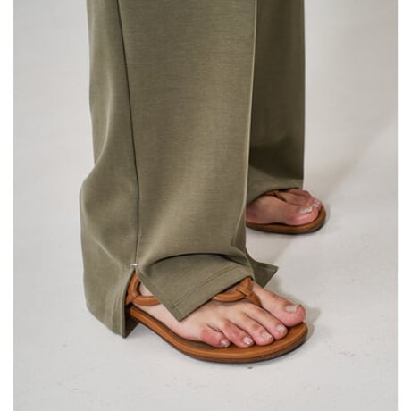 【YENN】[Y261-32022] SIDE SLIT SLACKS