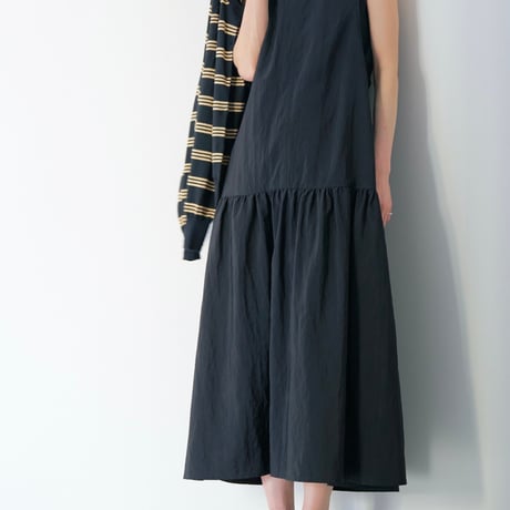 【CHIGNON】[5263-659YM] ﾊﾞｯｸｸﾛｽﾃｨｱｰﾄﾞOP