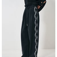 【YENN】[Y261-32004] CODE EMBRO PANTS
