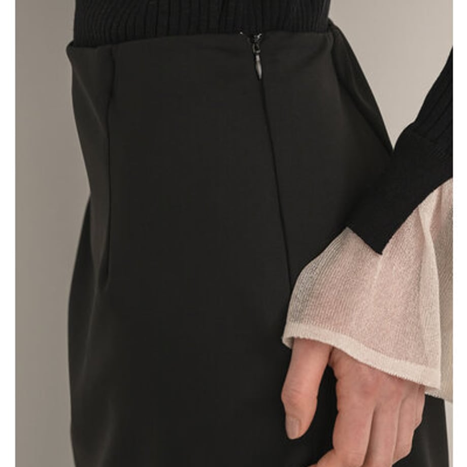 6a041b32b8b299335ca7c735