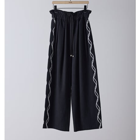 【YENN】[Y261-32004] CODE EMBRO PANTS
