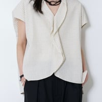 【CHIGNON】[1263-632MK] ﾗｲﾝﾌﾛﾝﾄｶｰﾌﾞﾍﾑｼｬﾂPO