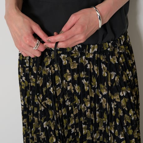【CHIGNON】[2963-630NH] ﾆｭｱﾝｽﾌﾗﾜｰﾌﾟﾘｰﾂSK