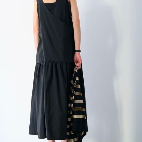 【CHIGNON】[5263-659YM] ﾊﾞｯｸｸﾛｽﾃｨｱｰﾄﾞOP