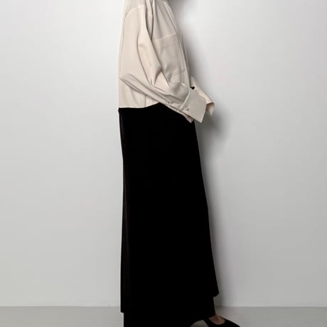 【CHIGNON】[5436-488BKK] ﾊﾟｰﾙﾛﾝｸﾞｼｬﾂOP（ｱｲﾎﾞﾘｰﾜﾝｶﾗｰ）