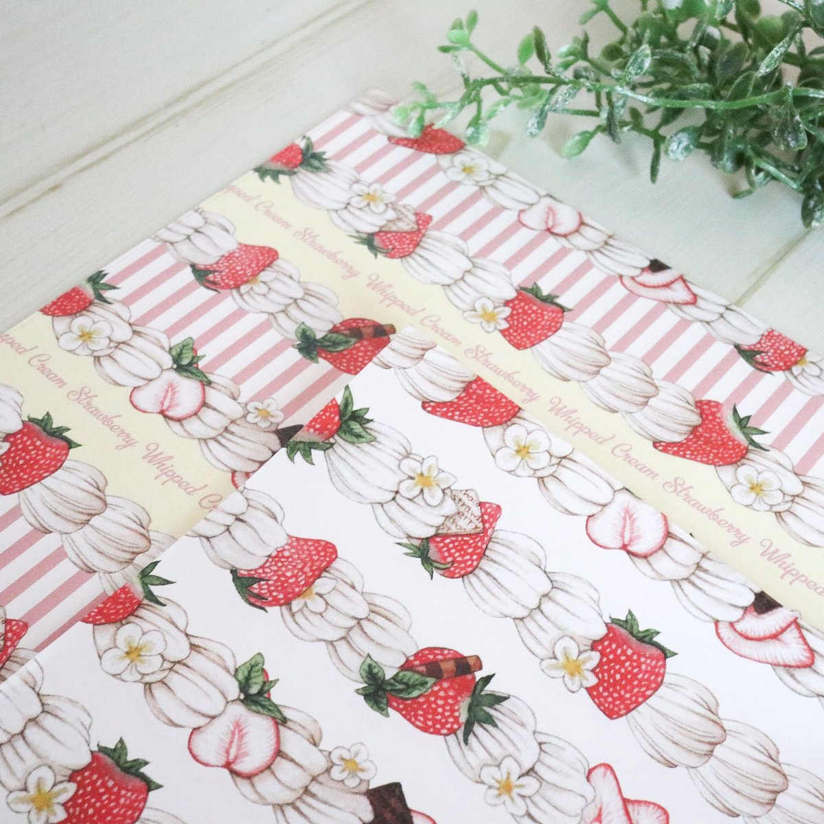 【D-137】lien様♡デザインペーパー いちごホイップ　928 D-137】lien様♡デザインペーパー いちごホイップ928