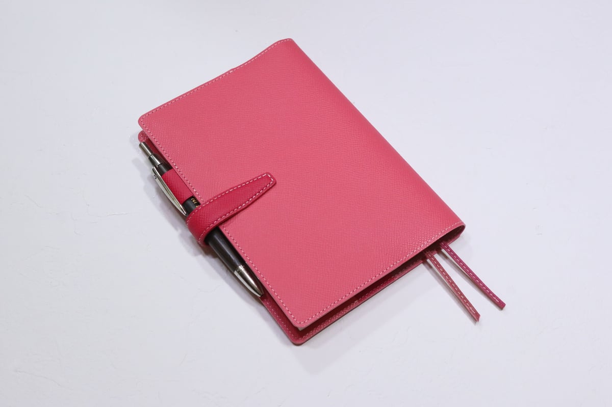 大人可愛い♪ B6サイズ 牛革 千鳥格子 マゼンタ ピンク 手帳カバー 本革 大人可愛い♪ B6サイズ 牛革 千鳥格子 マゼンタ ピンク 手帳カバー 本革