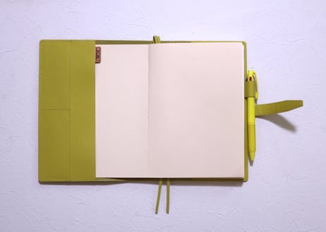 手帳カバー［A5/ほぼ日手帳カズンサイズ］T860