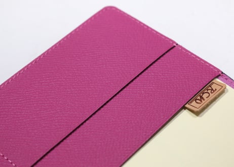 手帳カバー［ジブン手帳(A5スリム)サイズ］フューシャピンク/こげ茶　T872