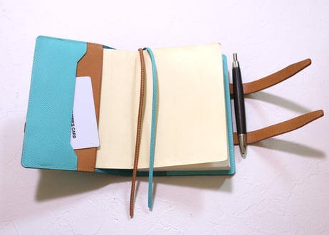 【カラバリあり】レトロなトランク風の手帳カバー　A6（ほぼ日手帳オリジナル）サイズ