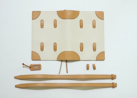 【～7月末 1000円OFF中】レトロなトランク風の手帳カバー WONDER TRUNK =ワンダートランク=　B6サイズ