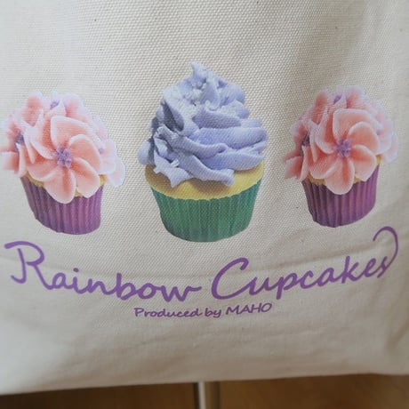Bi's Japanese Gifts　帆布オリジナルトートバッグ横型、Rainbow　Cupcakes　produced by Maho