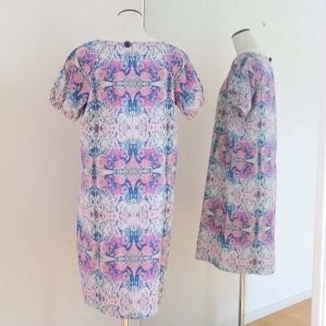 Bi'sオリジナルワンピース　Bi's Closet　半袖　ネイビー&ピンク
