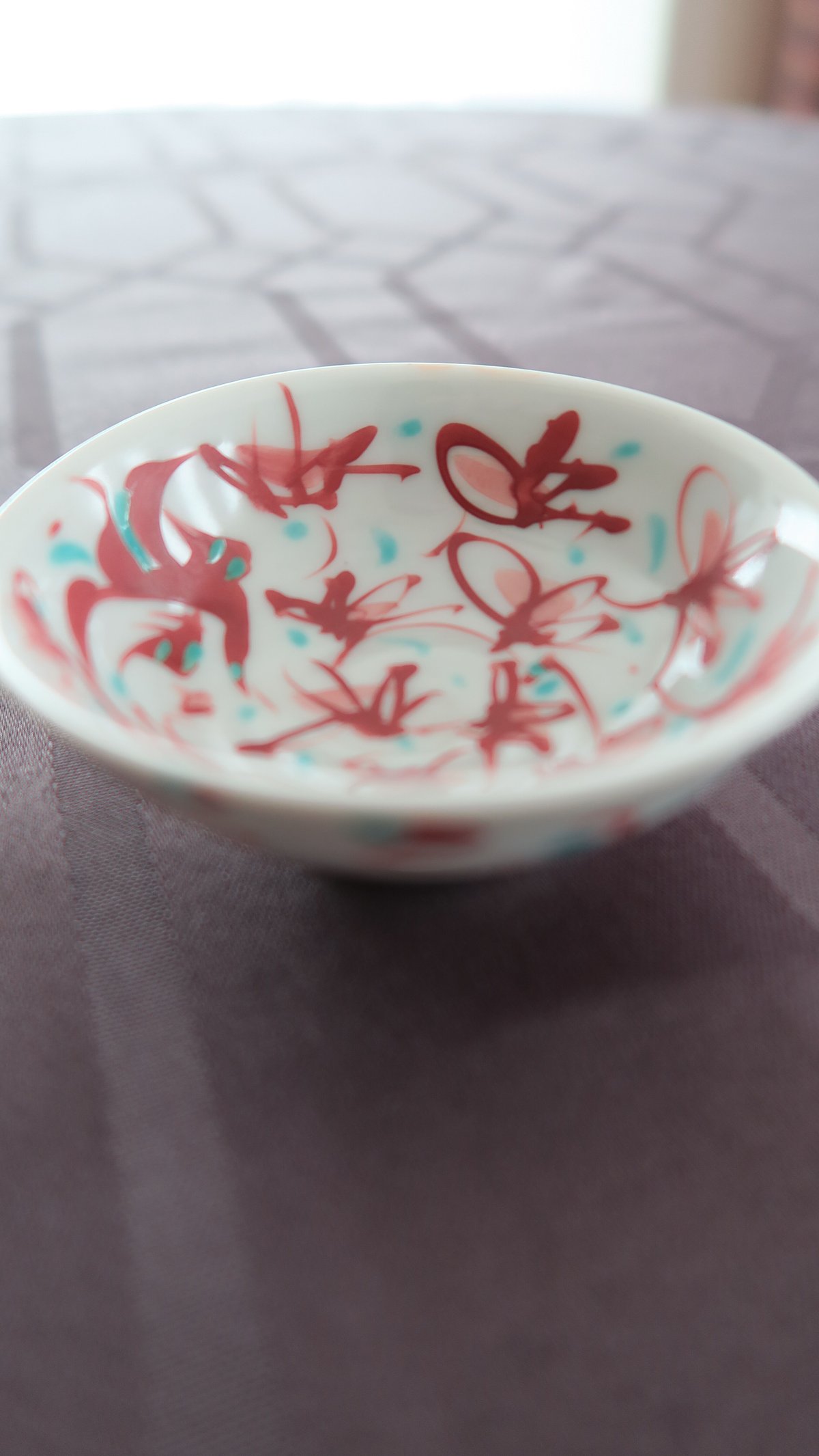 赤地健・ぐい吞み、九谷焼 赤地陶房、金沢 | Bi's Japanese Gifts