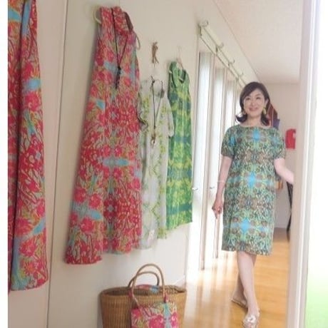 Bi'sオリジナルワンピース　Bi's Closet　半袖　ブルー＆ブラウン