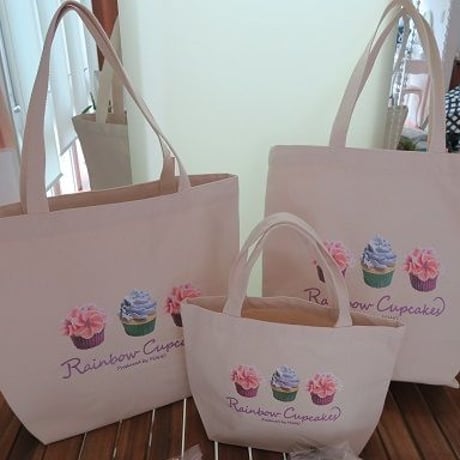 Bi's Japanese Gifts　オリジナルランチバッグ、Rainbow　Cupcakes　produced by Maho