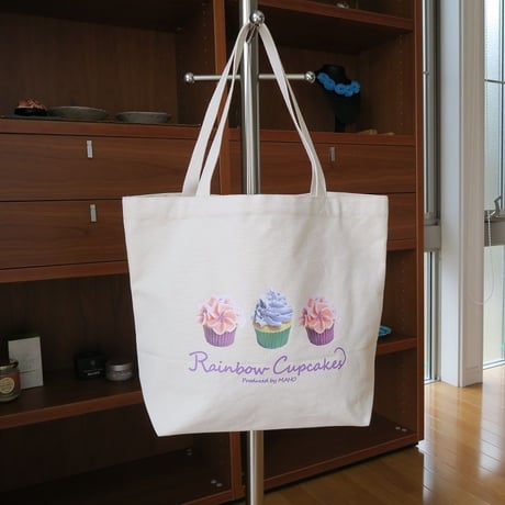 Bi's Japanese Gifts　帆布オリジナルトートバッグ横型、Rainbow　Cupcakes　produced by Maho