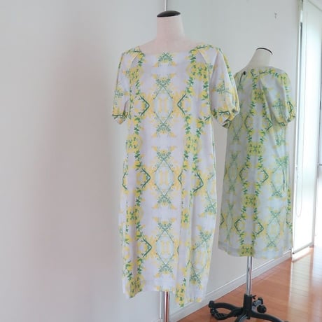 Bi'sオリジナルワンピース　Bi's Closet　半袖　ライトグレーミモザ