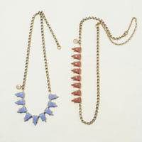 Color triangle necklace