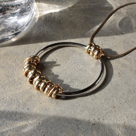 Coil necklace