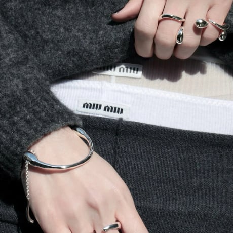 Metal art object bangle