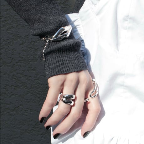 Lip motif ring【Exclusive item】
