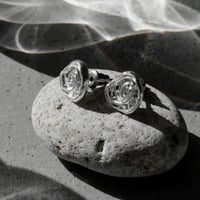 Rose medium pierce