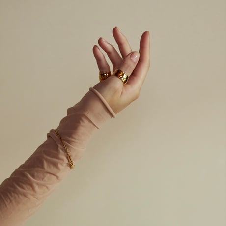 norme dew wide ring / SV925＋Gold Plated