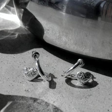 Heart barbell small pierce (one color)
