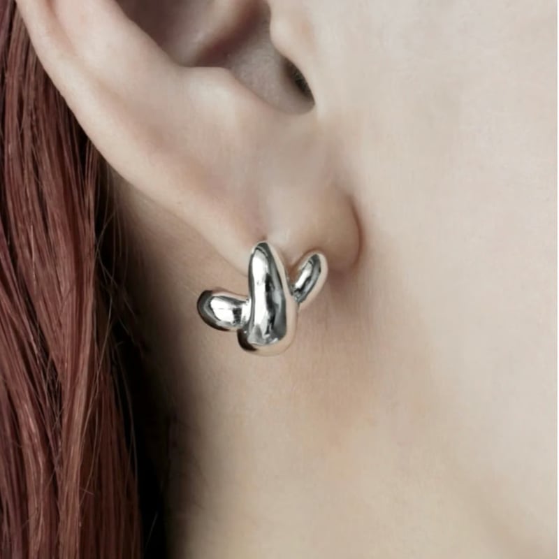 Metal art cross pierce (one color) | Soierie On