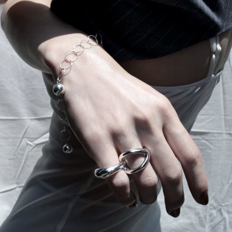 Halo vine bracelet