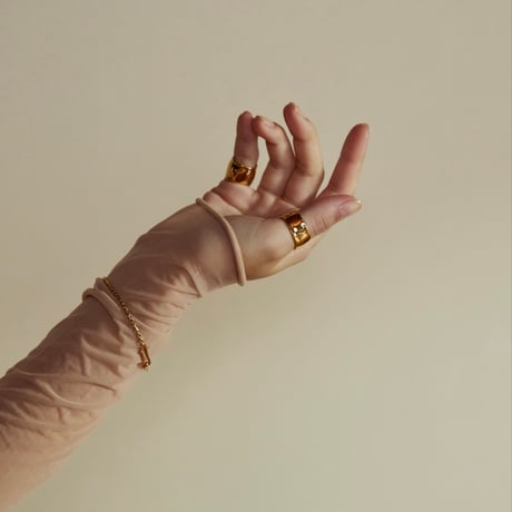norme dew wide ring / SV925＋Gold Plated