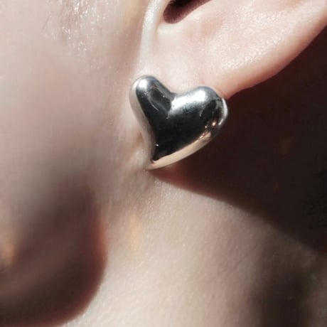 Heart pierce / Silver【Silver 925 product】