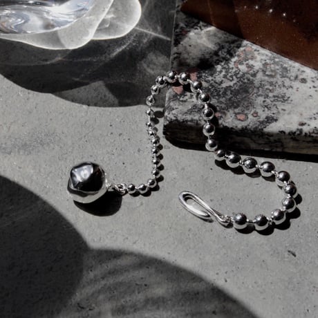 Pome ballchain bracelet