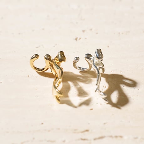 Ribbon earcuff