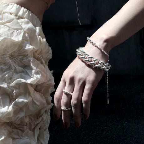 Droplet bracelet