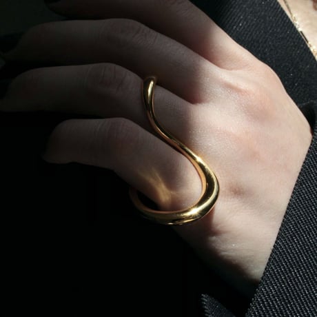 Eight loop ring (1P) (one color)