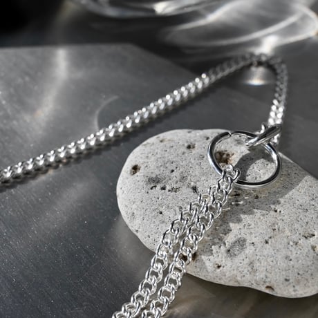 Key motif simple necklace