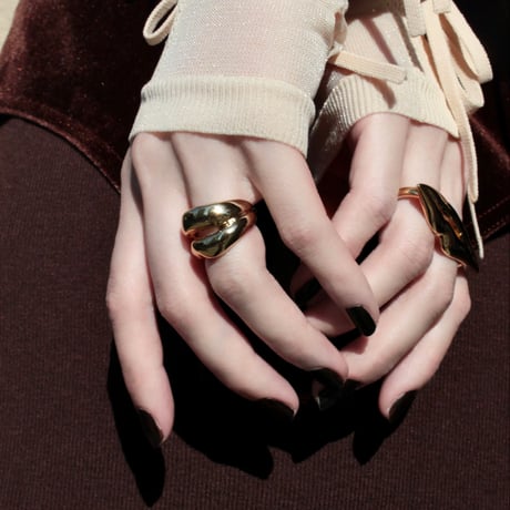 Lip motif ring【Exclusive item】