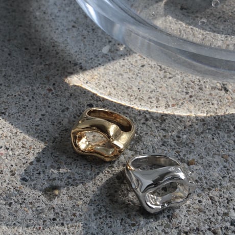 Soft circle hole ring (gloss)