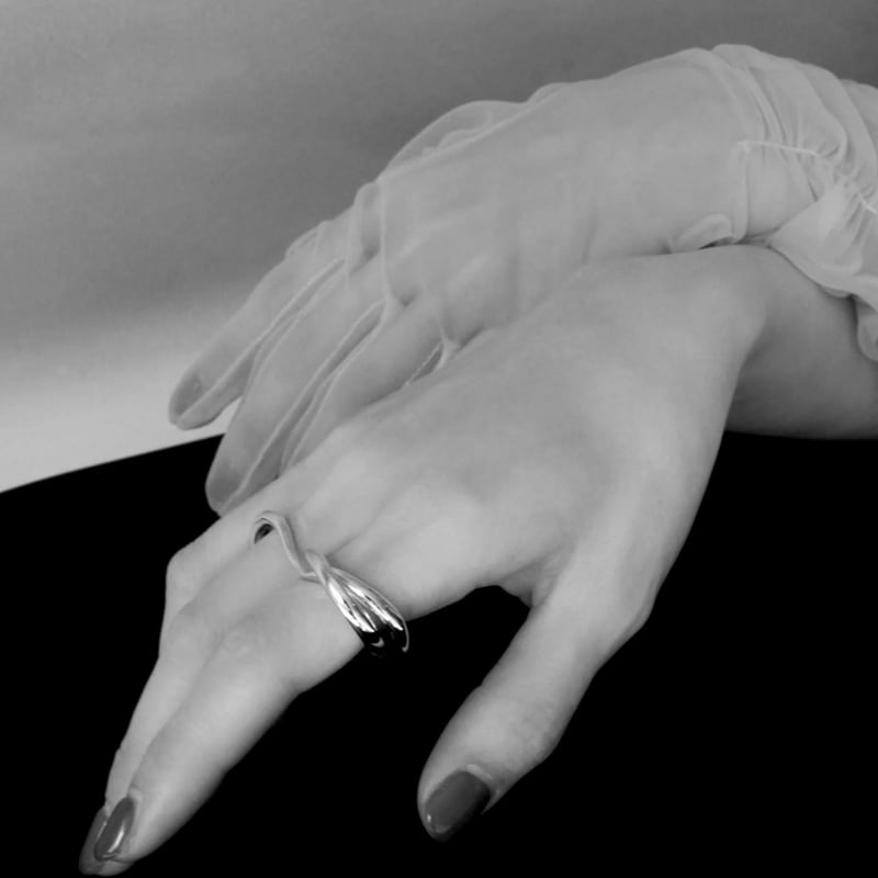 Metal art w ring (one color) | Soierie Online S