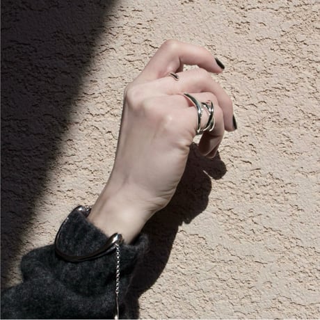 Metal art object bangle