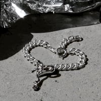 Distort ribbon bracelet