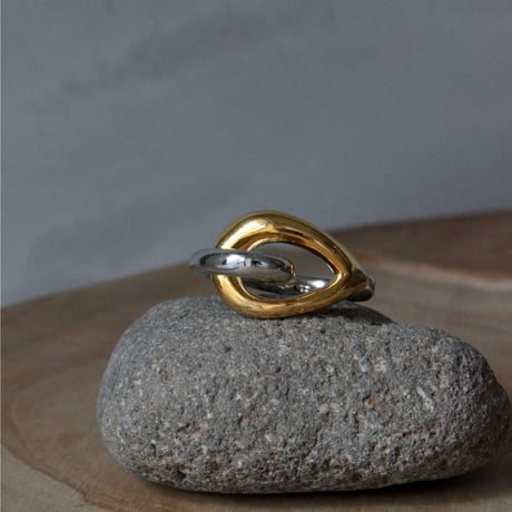 Clarity bit earcuff ring  (mix color)