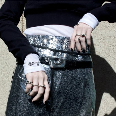 Metal art mantel bracelet