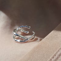 Vine earcuff (one color)