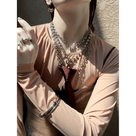 Metal ball carabiner necklace / Middle